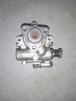 SERVOČERPADLO AUDI - 2