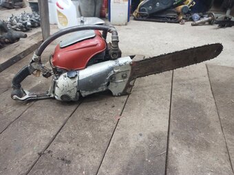 Motorová píla Stihl contra - 2