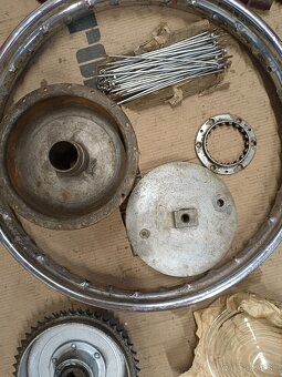 Jawa 250/350 pérák díly - 2