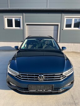 VW Passat B8.5 2.0TDI DSG 2021 Aqaumarinblue - 2