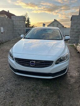 Volvo V60 D4 2.0D 133kw - 2