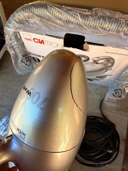 Ručný vysávač - 2