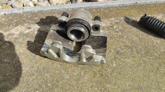 Brzdový strmeň - 312mm Octavia 2 RS - LP - 2