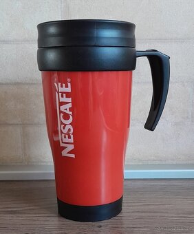 Rôzne hrnčeky/poháre - 2