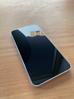 Samsung Galaxy S22 5g - 2