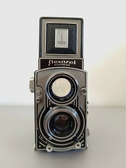 Flexaret VI s prilusenstvom - 2