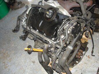 predam motor na škoda octavia 2, passat b6, 1.9 tdi BXE - 2