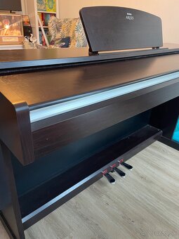 Digitálne piano Yamaha YDP 141 Arius - 2