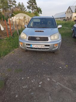 Predám auto toyota - 2