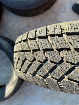 225/60 R18 zimné teréne Pneu SUV - 2