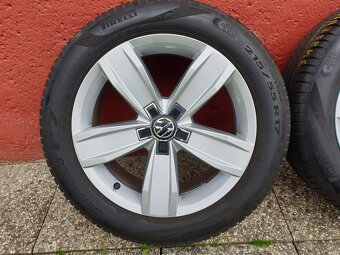 Alu disky VW 5x112 R17 + Letné pneu 215/55 R17 - 2