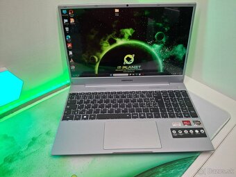 💻 MEDION® AKOYA® – Šikovný Pomocník: Ryzen 5/8G/512G - 2