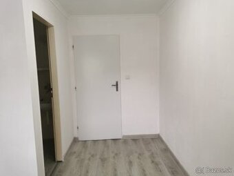 Prenájom priestorov v centre mesta Svidník - 2
