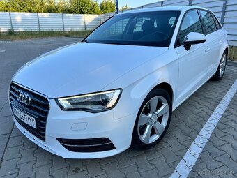 AUDI A3 SPORTBACK 2.0TDi 110kW XENON 2016 - 2
