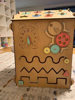 Montessori domček BusyKids - 2