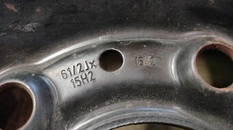 Predám sadu plechových diskov R15 5x120 na BMW - 2