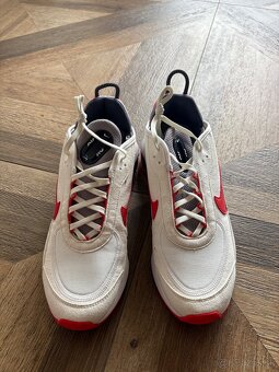 Pánske tenisky NIKE AIR MAX 2090, Veľkosť 44,5 - 2