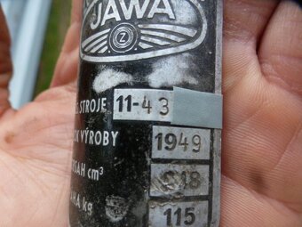 Jawa perák a kyvačka štítok. - 2
