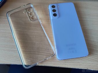 Samsung Galaxy S21 FE 5G fialový - 2