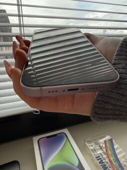 iPhone 14 fialový 128 gb - 2