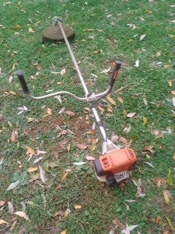 krovinorez Stihl fs131 - 2