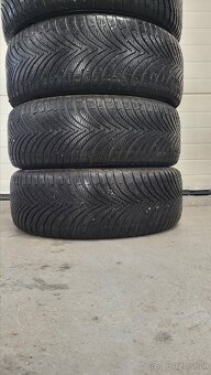 Celoročné pneumatiky 215/55ZR17 98W - 2