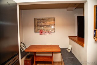 REZERVOVANÉ: Ponúkame na predaj priestranný 4izbový byt v po - 2