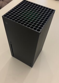 Xbox Series X 1TB SSD plus hry - 2