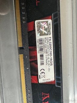 Ram 16GB DDR4 - 2