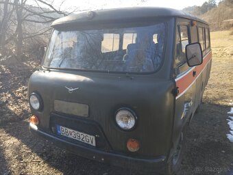 Uaz 452 Buchanka - 2