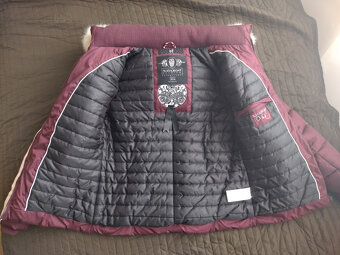 NOVA znackova damska bunda - 2