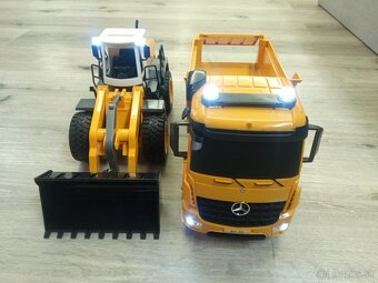 RC STROJE / VOZIDLA - 2