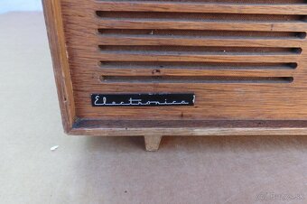Rádio Electronica T68 . - 2
