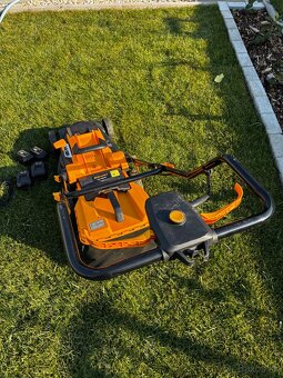 AKU Riwall Pro 3820 - 2