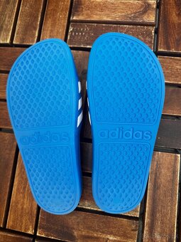 Adidas šľapky 33-34 - 2