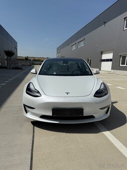Tesla Model 3 Long Range Dual Motor AWD 4x4 - 2