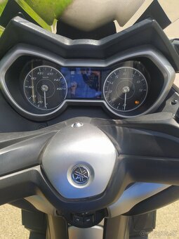 Yamaha Xmax 300 - 2