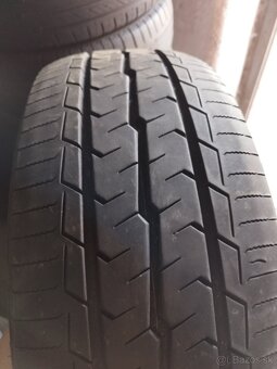 2 LETNÍ 225/55 R17 C - PĚKNÉ - 2