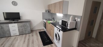 1 izbobý byt Prenájom Levice - 2