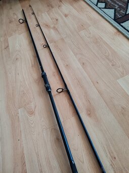 Rabarske udice fox eos - 2