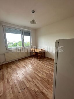 Na predaj garsónka v dobrej lokalite - 2