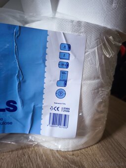 Kuchynské papierové utierky a toaletný papier - 2