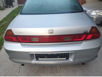 Honda accord coupe 3,0 v6 rozpredam - 2