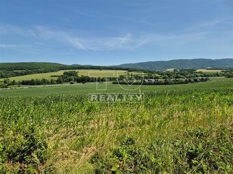 Na predaj pozemok 1501 m2 – Veľká Čausa, krásny výhľad,... - 2