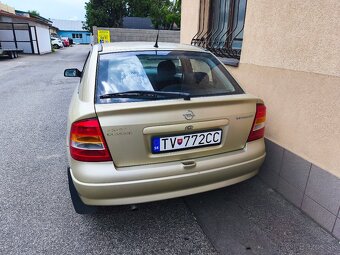 Opel Astra G - 2