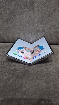Samsung galaxy Fold 5, 256 Gb - 2