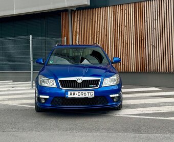 Škoda Octavia Combi 2 facelift 2.0 TFSI TSI RS - 2