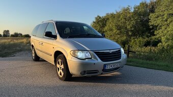 Chrysler Grand Voyager 2.8 CRD • Automat • 7 miest - 2