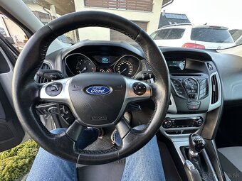 Ford Focus - 2