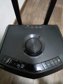 LG mini systém FH2 - 2
